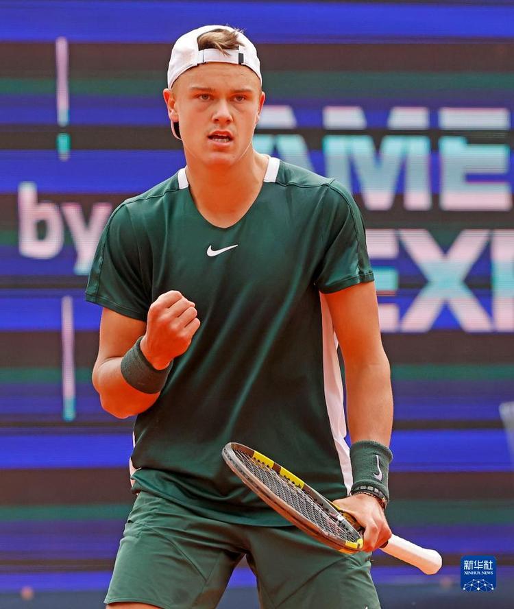 同时也参与 同时也参与