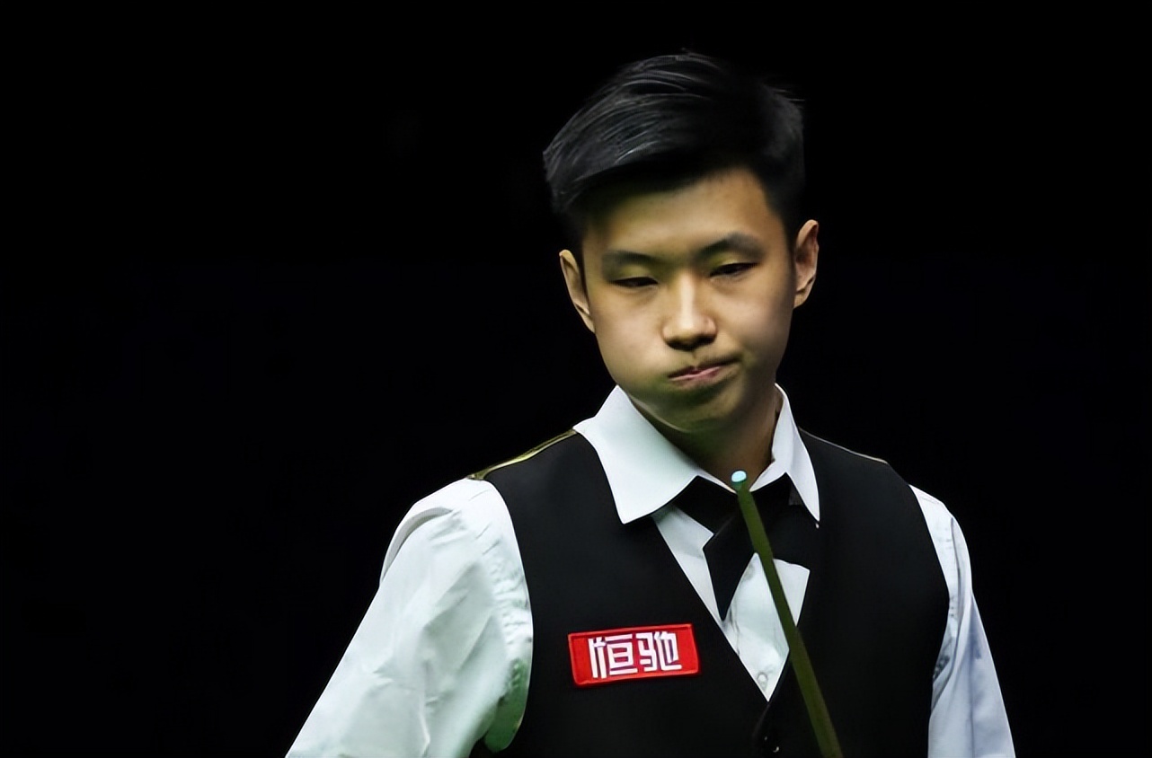 优美的泳姿 优美的泳姿