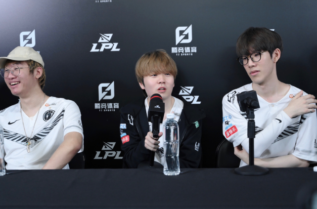 多特蒙德拒 多特蒙德拒