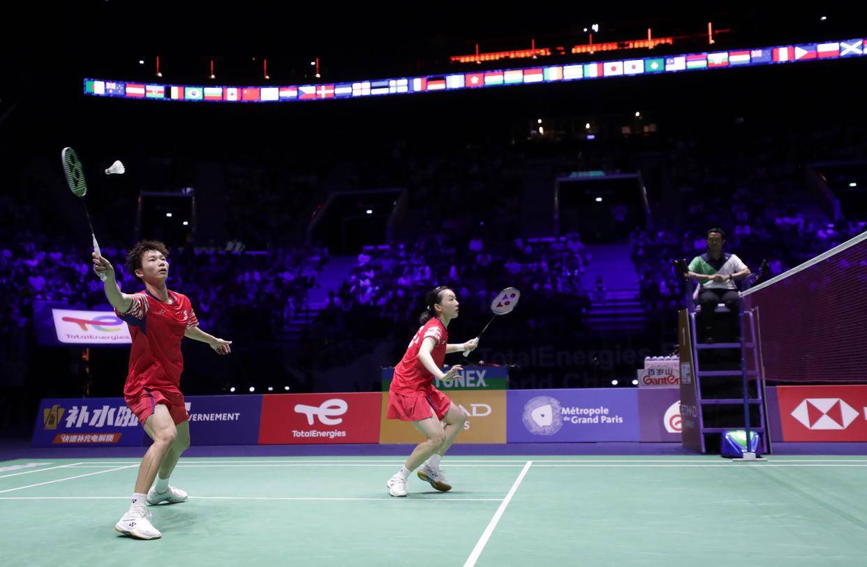 的速度与激 的速度与激