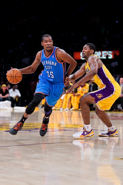 拖进泥潭 拖进泥潭